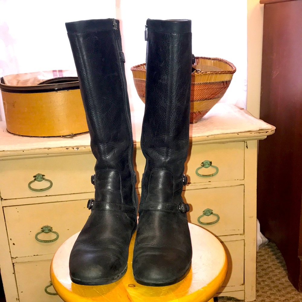 Dansko black leather boots